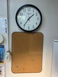 K/ 2pcs - Bulletin Board And LaCrosse Wall Clock