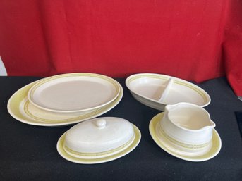 ER/ 5pcs - Vintage Franciscan Earthenware 'Hacienda' Serving Pieces