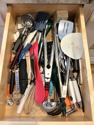 K/ Drawer Full Of Kitchen Utensils - Tongs, Whisk, Spatulas, Scoops And More