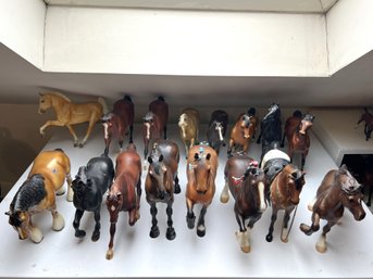 3FL/ 16pcs - Collector Horse Figures: Peter Stone, Reeves, Breyer