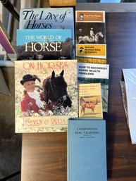 3FL/ 8pcs - Assorted Horse Topic Books And A Dog Book