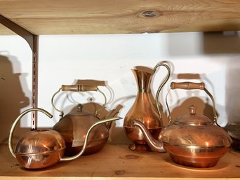 CS/ 4pcs - Pretty Copper Teapots And Pitchers: Copral, Revere Ware Etc.
