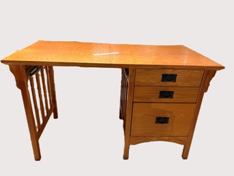 C/ Wood Mission - Arts & Crafts Style Desk With 3 Drawers