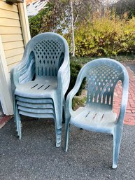 G/ 6 Green Resin Outdoor/Patio Chairs