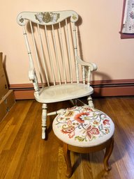 2D/ 2pcs - Ethan Allen Cape Cod Stenciled Rocker With Beautiful Embroidered Ottoman On Wood Legs