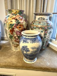 DR/ 3pcs - Medium And Large Decorative Vases - Wedgwood Etc.