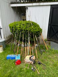 SH/ 23 Pc Fishing Lot - 15 Various Rods Some W Asstd Reels 1 Vintage Bamboo, Boat Trailer Winch, Large Gaff..