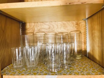 K/ Cabinet 14pcs - Assorted Drinking Glass Lot