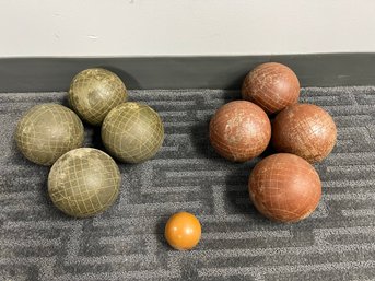 Vintage 9 Pc Bocce Set - 1 Yellow Pallino, 4 Red & 4 Green Etched Balls