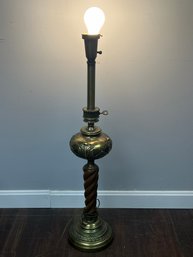 E/ Very Tall Vintage Brass And Wood Table Lamp With Decorative Key And On/Off Switch