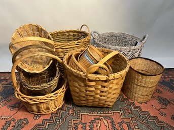 M/ 10plus Pcs - Assorted Large Round Wicker Baskets