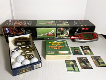 2C/ 4pcs - Golf Bundle - Golf Shop, Tiger Woods Etc