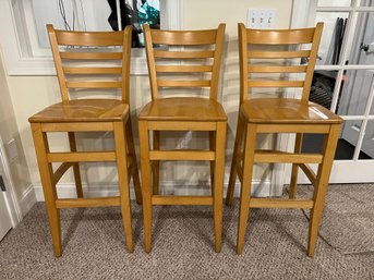 FBG/ Set Of 3 Light Finish Beach Hard Wood High Back Bar Stools