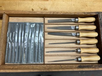 C/ 1drawer 16plus Pcs - Quality Nicholson/Warding Bastard Wood Working Files And Holders