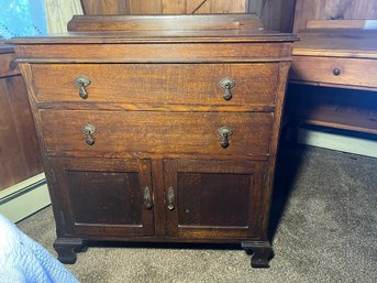 UB4/ Vintage Wood Dresser With 2 Drawers And 2 Doors, On Wheels, Pretty Metal Pulls