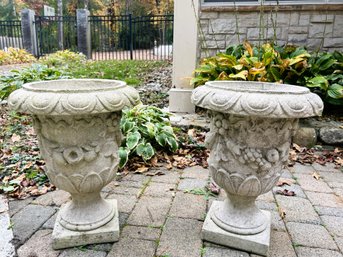 BY/ 2pcs - Bell Style Stone Urn Planters With Flower And Fruit Design