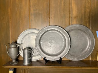 LR/ 5pcs - Assorted Lot Of Pewter: Chargers, Trays And Serving Pots - London With Hallmark