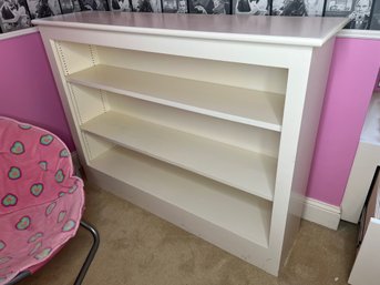 2BB/ White 3 Adjustable Shelf Bookcase - Good Solid Condition