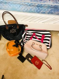 2BB/ 7pcs - Assorted Handbags/wallets: Victoria Secret, Aldo, Forever 2, Michael Kors