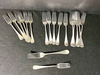 K/ Bag 18pcs - Assorted Almost Identical Pattern Silver Plate/EPN Forks