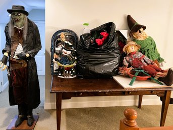 2H/ 9pcs - Fall, Halloween, Winter Decorative Lot Includes A Life-size Scary Ghoul Smoking A Cigar!