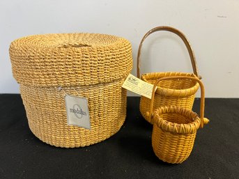 MM/ 3 Woven Baskets - Covered Round Abaca Fiber Phillipines, 2 Small Nantucket Style W Handles