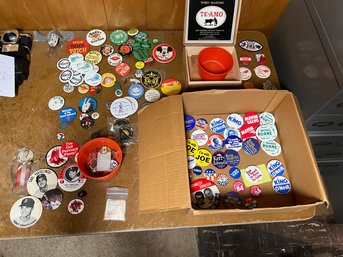 FB/ Box Filled W Vintage Souvenir Buttons / Political - Kennedy Johnston Etc, Sports - Carl Yaztrzemski Etc