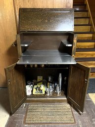 FB/ Cool Retro Convertible Bar - Flip Top, Flip Open Stainless Surface, 2 Low Doors, Lots Of Tools & Drinkware