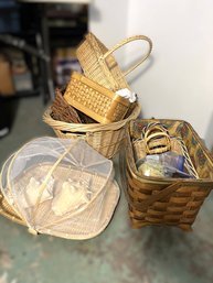 14pcs - Large Assorted Wicker Basket Lot And 2 Conch Shells