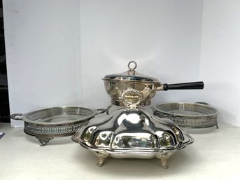 G/ 4pcs - Silver Plate Buffet Serving Set With 2 Pyrex Inserts Etc