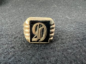 G/ Mens Gold Monogrammed Initial 'D' Ring - Marked Lloyds - 10k