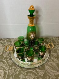 DR/ 10pcs: Murano Green Venetian Liqueur Set (signed) And Gold Colored Glass Etched Tray - Stunning!