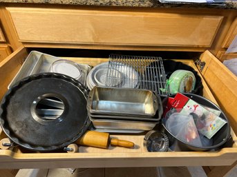 K/ Drawer Of Assorted Bake Pans - Bundt, Angel Food, Loaf Etc.