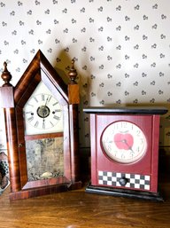 DR/ 2pcs - Wood Mantle Clocks: Apple And Gothic Motifs