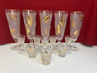 AD/ 2boxes 13pcs - Beautiful Vintage Gold Leaf Frosted Glass Drink Ware / Barware