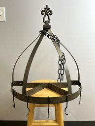 E/ Pretty Decorative Metal Hanging Pot Rack
