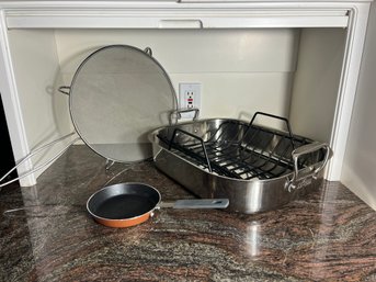 K/ 4pcs - Cookware: All-Clad Roasting Pan, Small Teflon Fry Pan, Splatter Shield
