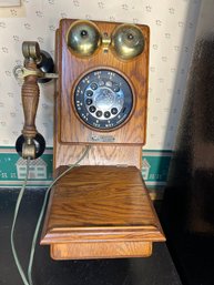 K/ Vintage Retro 'The Country Store' Wood Wall Mount Rotary Telephone