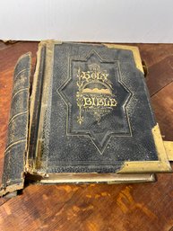 FR/ Large Antique Holy Bible Illustrated Edition - Dedicated 1897