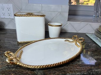 K/ 3pcs - Ceramic Vanity Set: Off White With Gold Rope Trim 'Labrazed' Jamie Drake, Italy