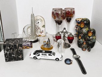 FR/ 17pcs - NYC And Miscellaneous Decor - Clocks, Candlesticks, Mickey Mouse Watch, Toy Size Limo And More