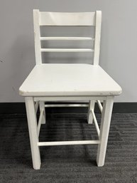 AD/ Cute Childs Solid Wood Chair Painted White