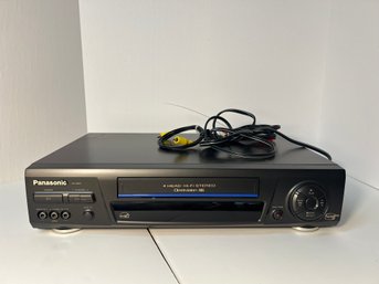 AN/CR136 - Panasonic VHS Player - 4 Head HiFi Stereo Omnivision