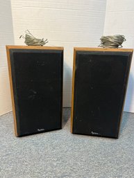 AN/CR162 - 2 Infinity Wood Case Speakers With Wires