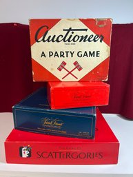 AD/ 4pcs - Vintage And Contemporary Games