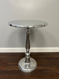 E/ Contemporary Round Metal Accent Side Table With Shaped Pedestal Base