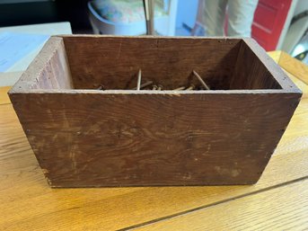RER/CR43 - Vintage Wood Box O Nails - Mostly 16 And 40 Penny Nails