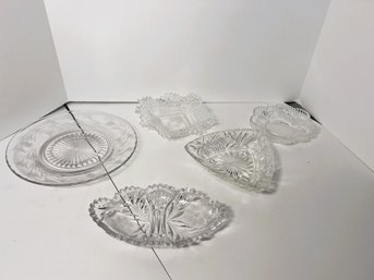 AN/CR112 - 5 Pc Cut And Pressed Glass Dish Lot, Various Sizes - Platter, Bowls Etc