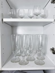 K/ 13pcs - Stemware Lot - 5 Small Snifters And 8 Pilsner Beer Glasses