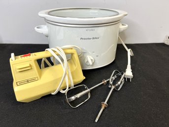 C/ 2pcs - Vintage GE Yellow Hand-mixer And Proctor Silex Small Crock Pot Model 33275Y